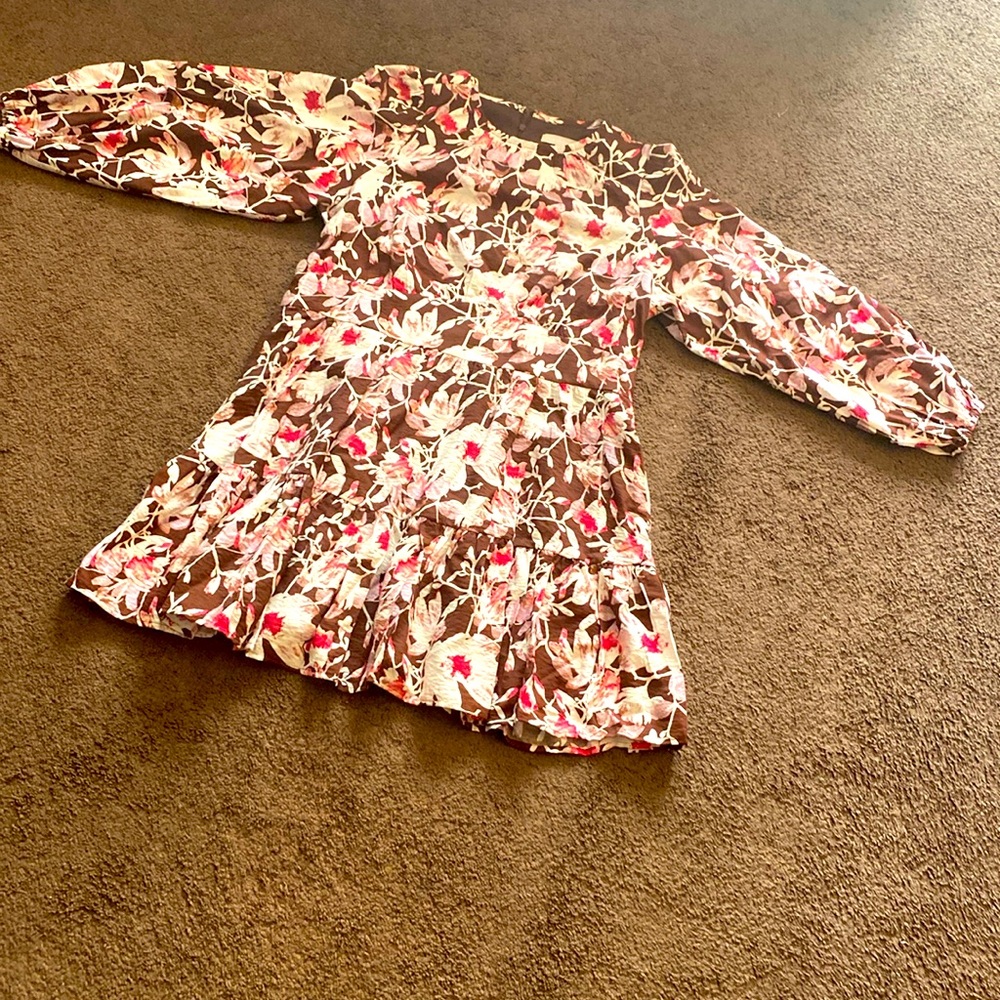NWT- Chealsea • 28 dress